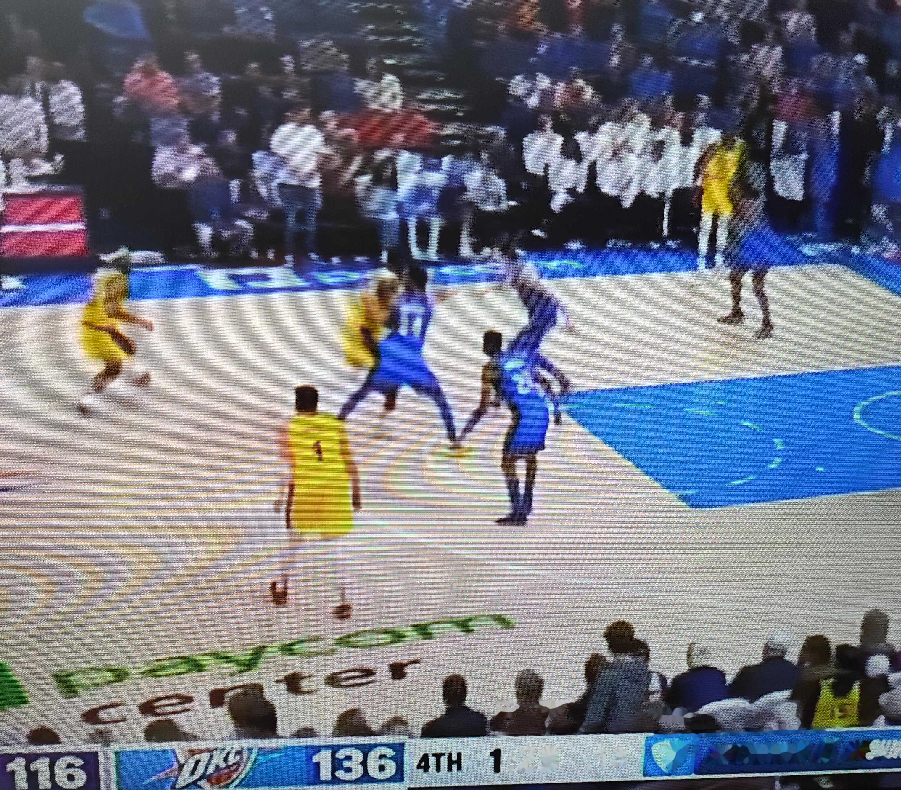 AYX体育平台Ming在湖人比赛中反败为胜,比赛局势复杂引发热议!