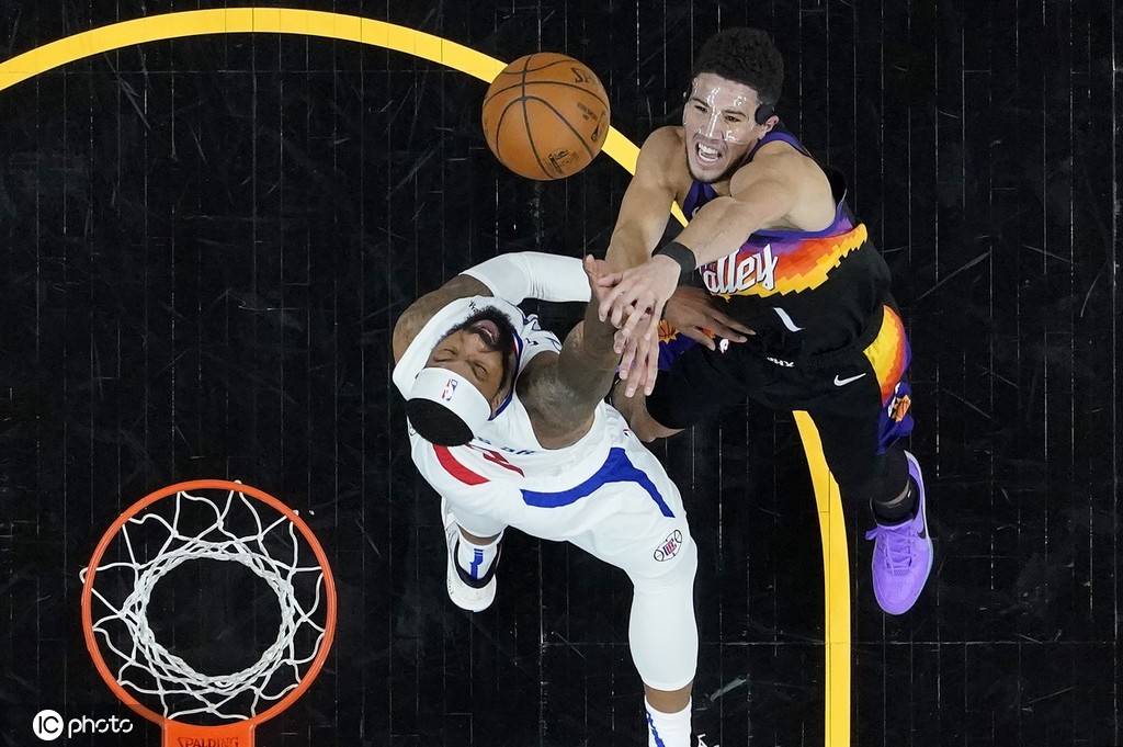 AYX官方APP包含科维托娃连续三场比赛得分超过问鼎冠军，快船挑战极限！的词条