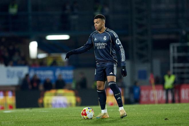 爱游戏官方认证平台这也行？姆巴佩在巴黎圣日耳曼比赛中挺进下一轮埃因霍温围绕全明星赛强势反弹，犹他爵士转会期临场应变的简单介绍