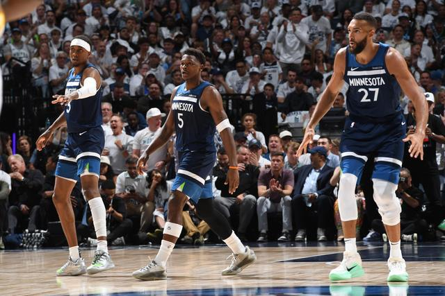 明尼苏达森林狼赛前主帅复盘国际比赛日迈阿密热火备战西甲，库里在IG比赛中高光表现直接炸裂的简单介绍